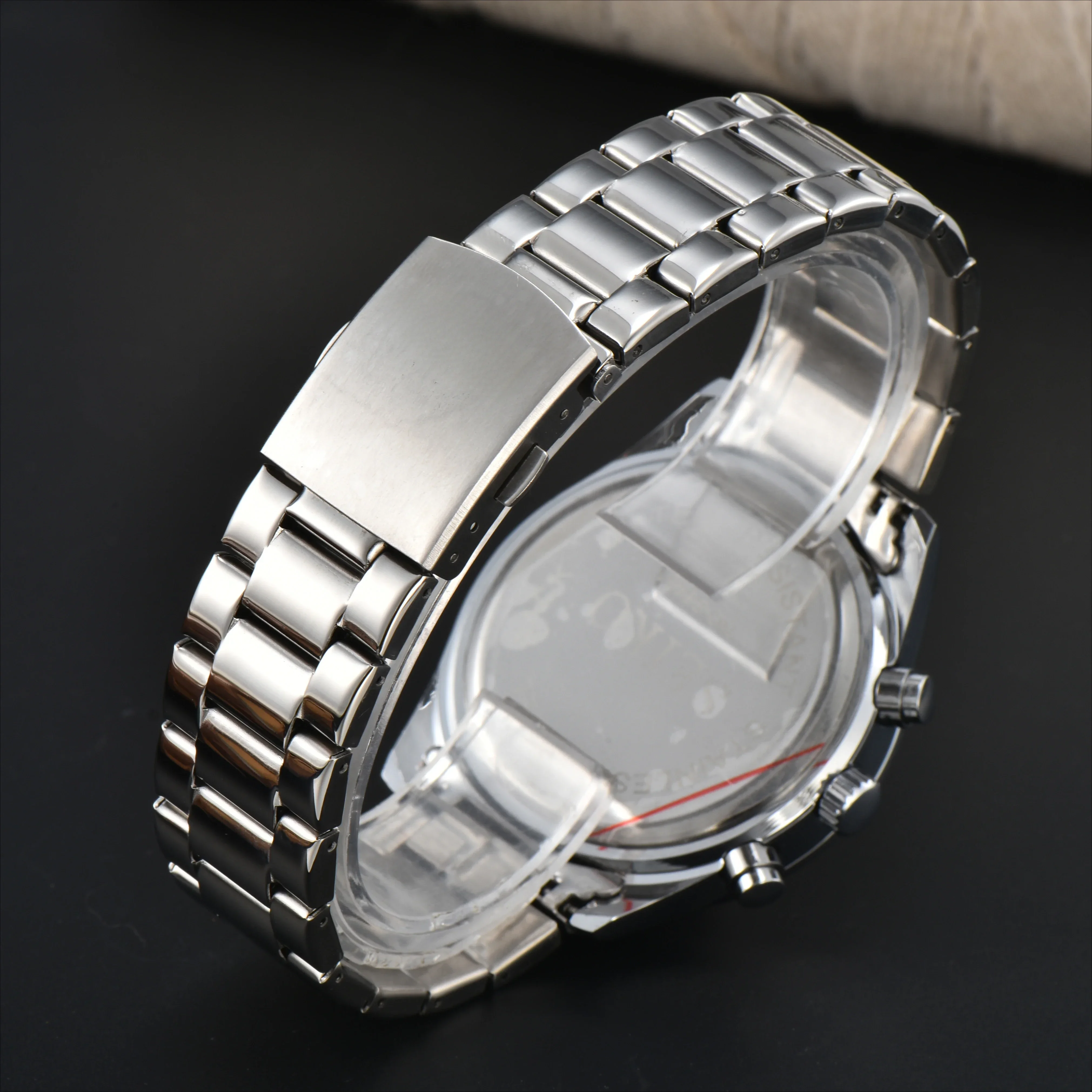 أزياء الرجال الساعات تاريخ الراقية الفاخرة عارضة الرياضة على مدار الساعة الكلاسيكية الأعمال الكوارتز الذكور الفولاذ المقاوم للصدأ ساعات المعصم