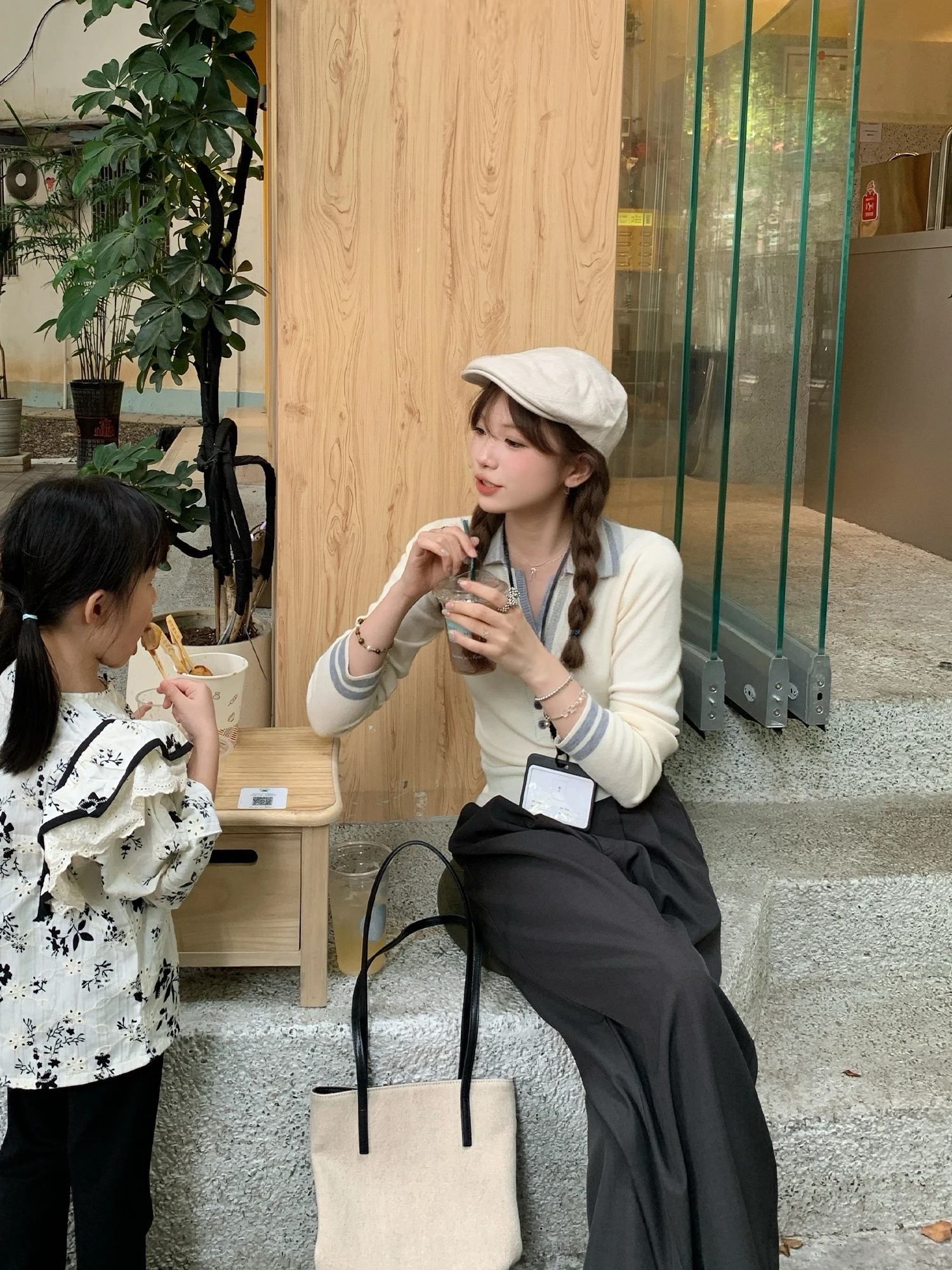 

Весенний новый стиль: вязаный свитер с эффектом двухслойности, из смесовой шерсти, приталенный, для повседневной носки, мягкий, из полиэфирного волокна, с V-образным вырезом, с длинным рукавом