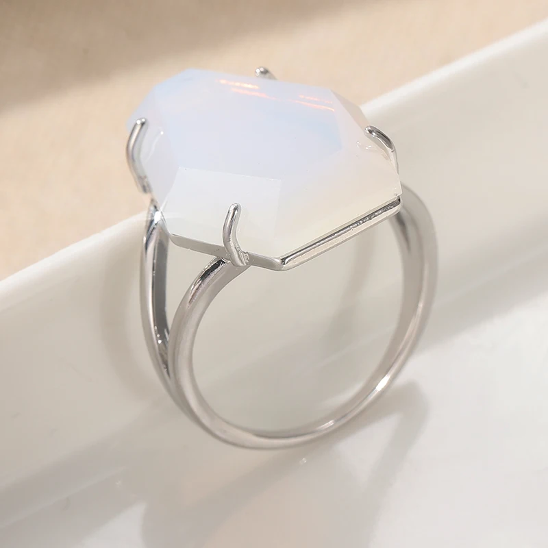 Vintage Silberfarbener Ring mit Eingelegtem Alien-Mondstein für Damen, Geometrisches Design für Alltag und Partys – Detail 1