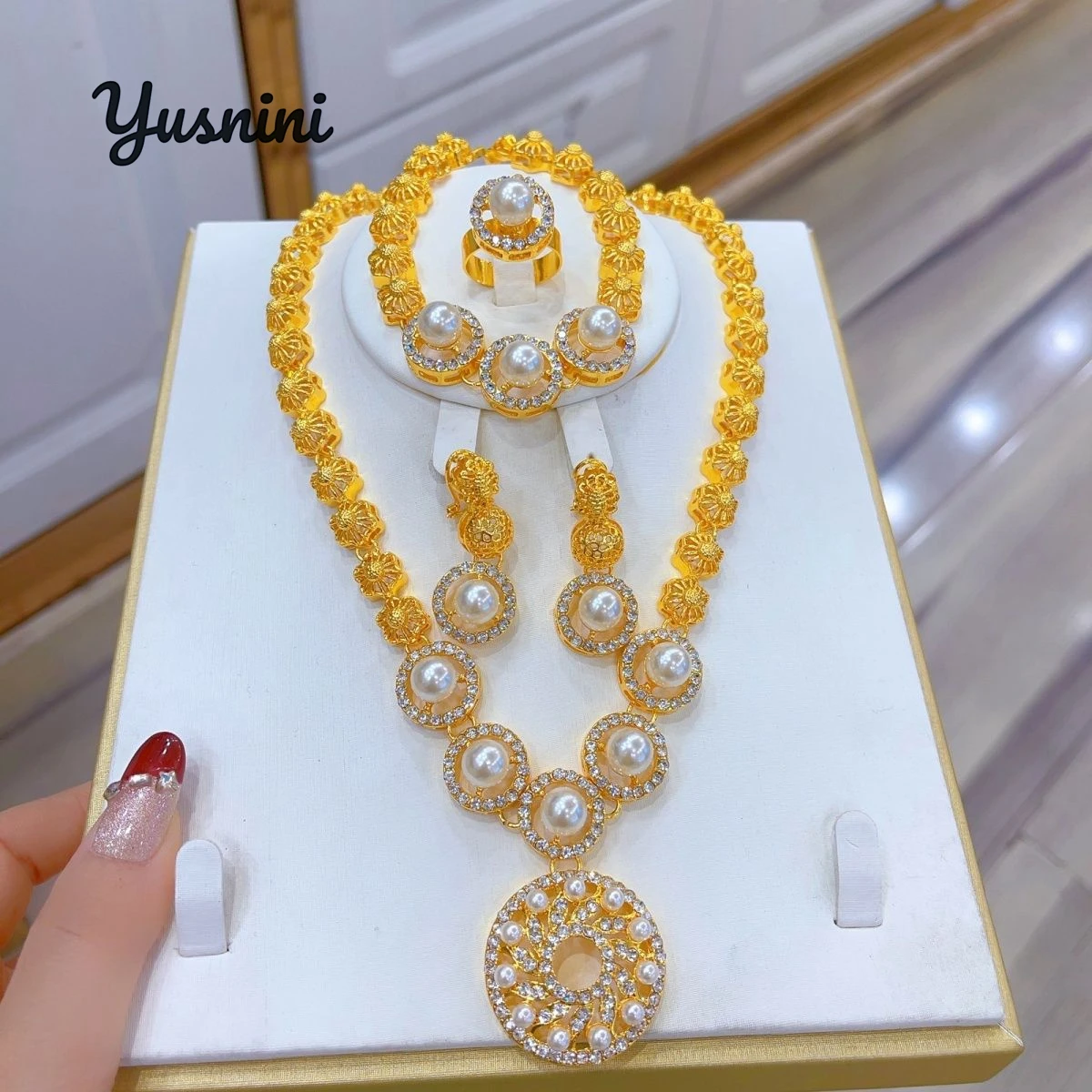 

Модное новое Дубайское 24-каратное позолоченное индивидуальное ожерелье, серьги, кольца, браслеты, свадебный комплект украшений для влюбленных DD10784