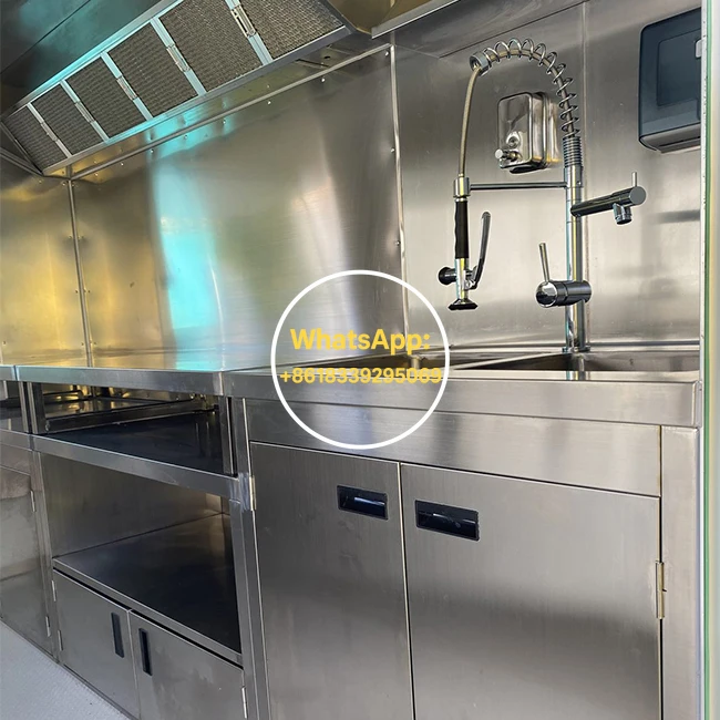 맞춤형 바베큐 판매 트레일러 야외 포치 푸드 트레일러 스모커 포함 이동식 바베큐 그릴 상업용 주방 조리 트레일러