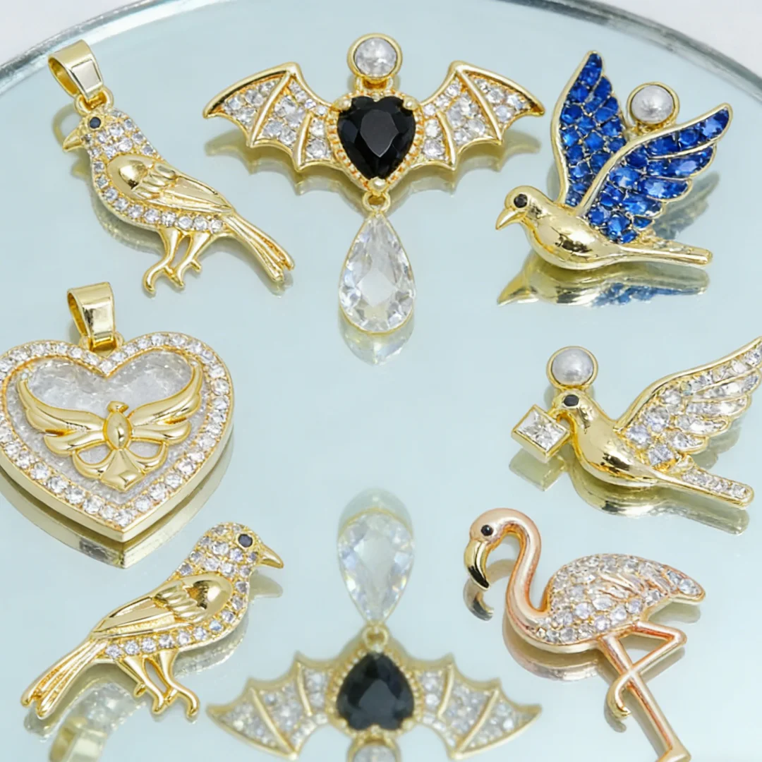 4Pcs Pendants Brass Colorful Zirconia Animal Bird Bat Flamingo Heart Charms for DIY Jewelry Making Necklace Bracelet Men Women