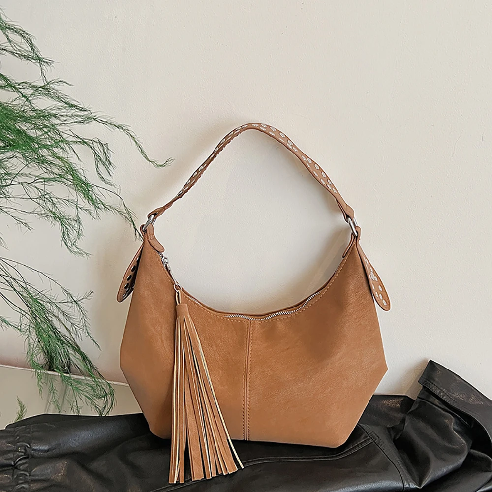 High Grade Pu Tassel Zipper One Shoulder Bag Women Solid Color Vintage Soft Commute Armpit Bags Winter All-Match Crossbody Packs