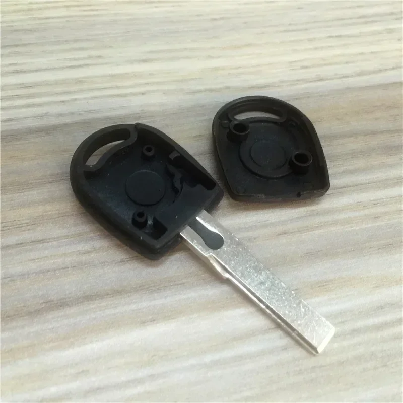 

for key shell / key shell free shipping deputy Car modification parts key 2 pcs.