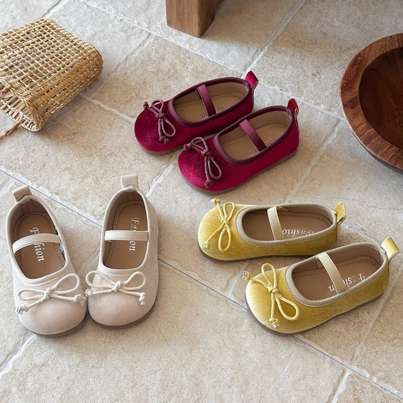 

Girl Princess Shoe 2026 New Korean Edition Bow Child Happy Shoes Retro Girl Anti Comparison Garden Student Party Leather Shoes