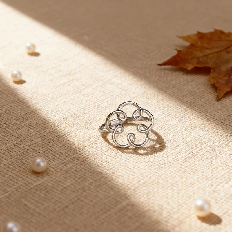 

Silver Geometric Irregular Lines Hollow Flower Ring High-end Design Charming Ladies' Birthday Parties Jewelry Accessories Gifts