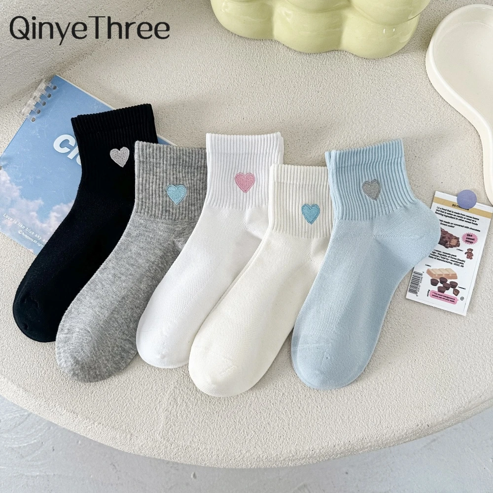 White Spring Summer Thin Breathable Mesh Heart Embroidery Solid Color Mid Tube Socks Soft Sports Cotton Sokken
