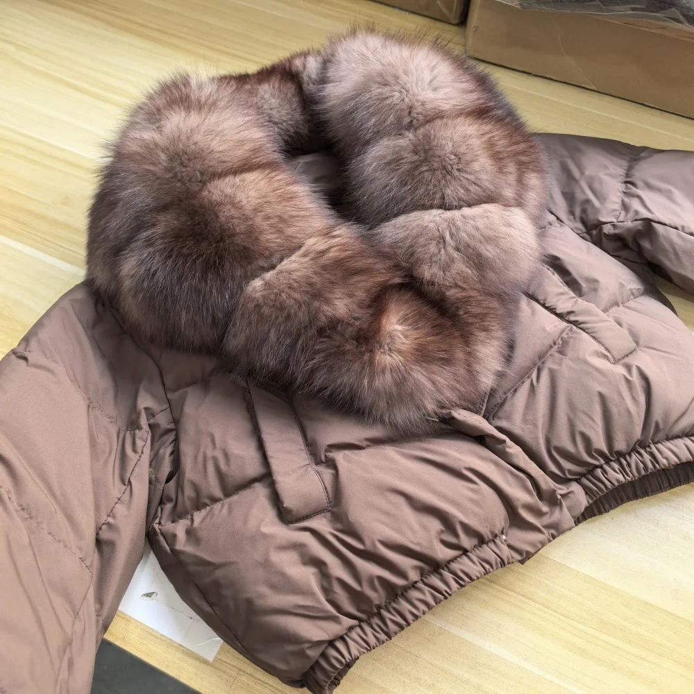 Jaket Parka Pendek CXFS Musim Dingin Baru, Bulu Rubah Alami Tebal dan Lembut, Mantel Puffer Wanita Kancing Hangat Isi Bulu Angsa Putih 90%, Tahan Air