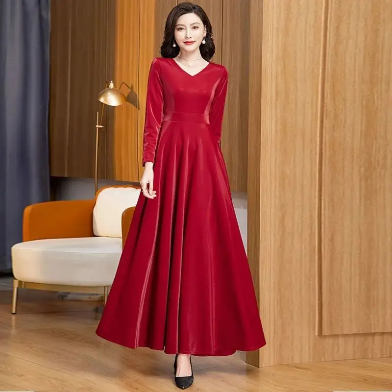 2024 Newest Fashion Autumn Velvet Maxi Dress Women Winter Long Party Dress Ladies A Line Velour Elegant Dress for Women V213