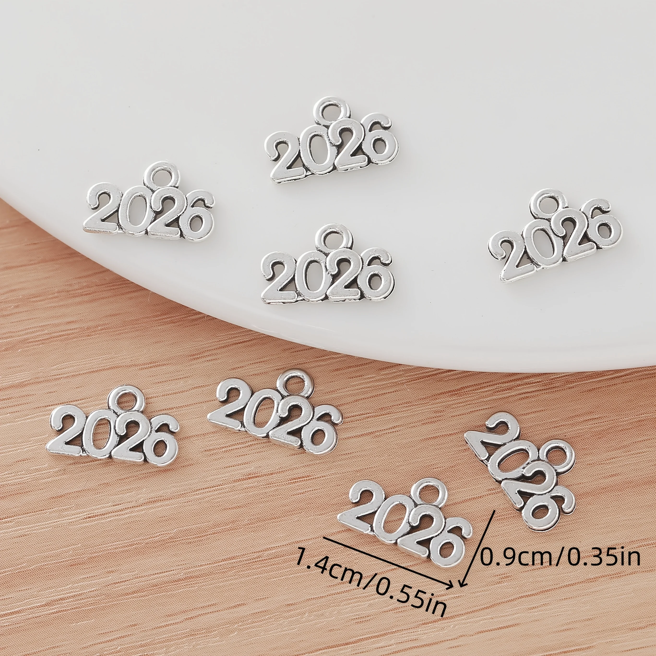 Gantungan Kunci Logam Karakter Tahun Baru 2026 yang Indah dan Bergaya untuk Perhiasan DIY Wanita, Gelang, Gantungan Kunci - Pembuatan Hadiah Kreatif