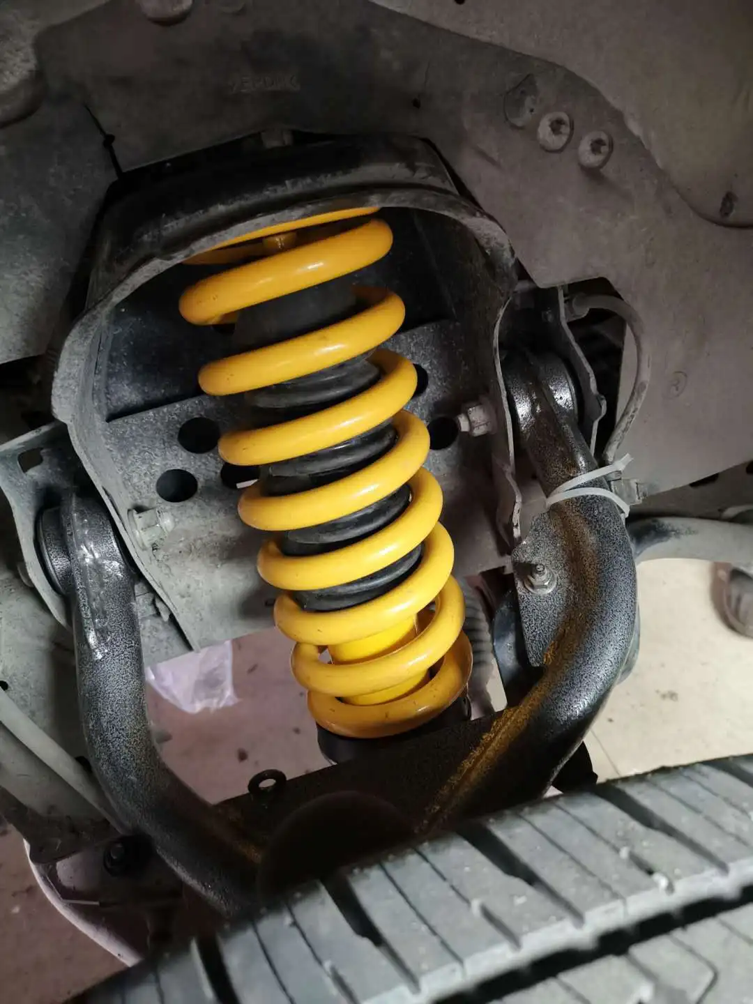 Amortecedor LC200, amortecedor modificado, kit elevado de 2 polegadas, mola de carro