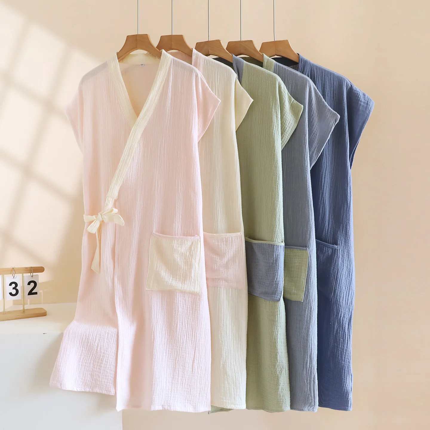 

Pure Cotton Couple Bath Robe Gown Night Wear Female Sleepwear New Summer Thin Style Lovers Robes Sleep Lounge Bathrobe