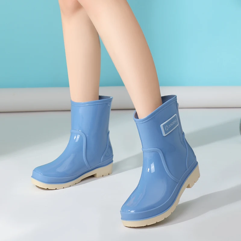 Women's Short Rain Boots Soft PVC Anti-Slip Waterproof Easy to Clean Kitchen Friendly Military Style Korean Version