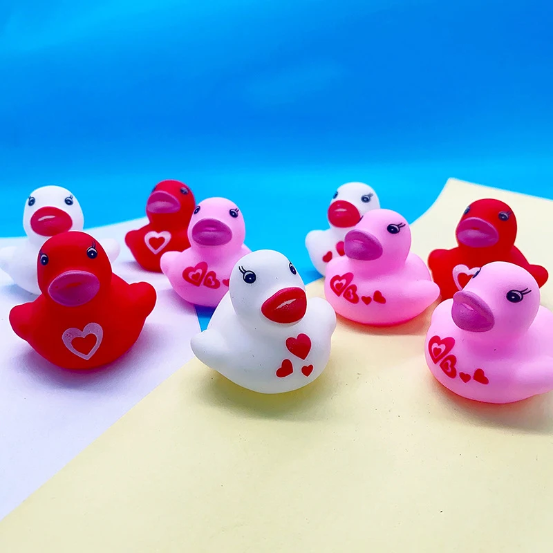 Novelty Valentines Day Rubber Ducks Heart Themed Duckies Gifts For Kids Party Classroom Exchange Prizes For Children Toys