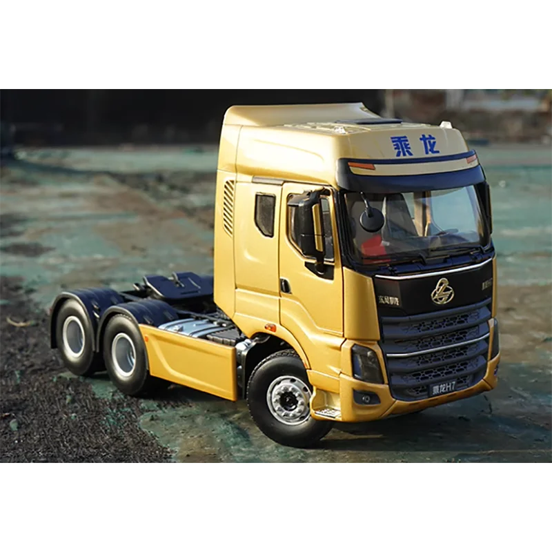 

Diecast 1:24 Scale Liuqi Chenglong H7 Tractor H7 3.0 Alloy Heavy Truck Model Finished Simulation Collection Toys Gift Display