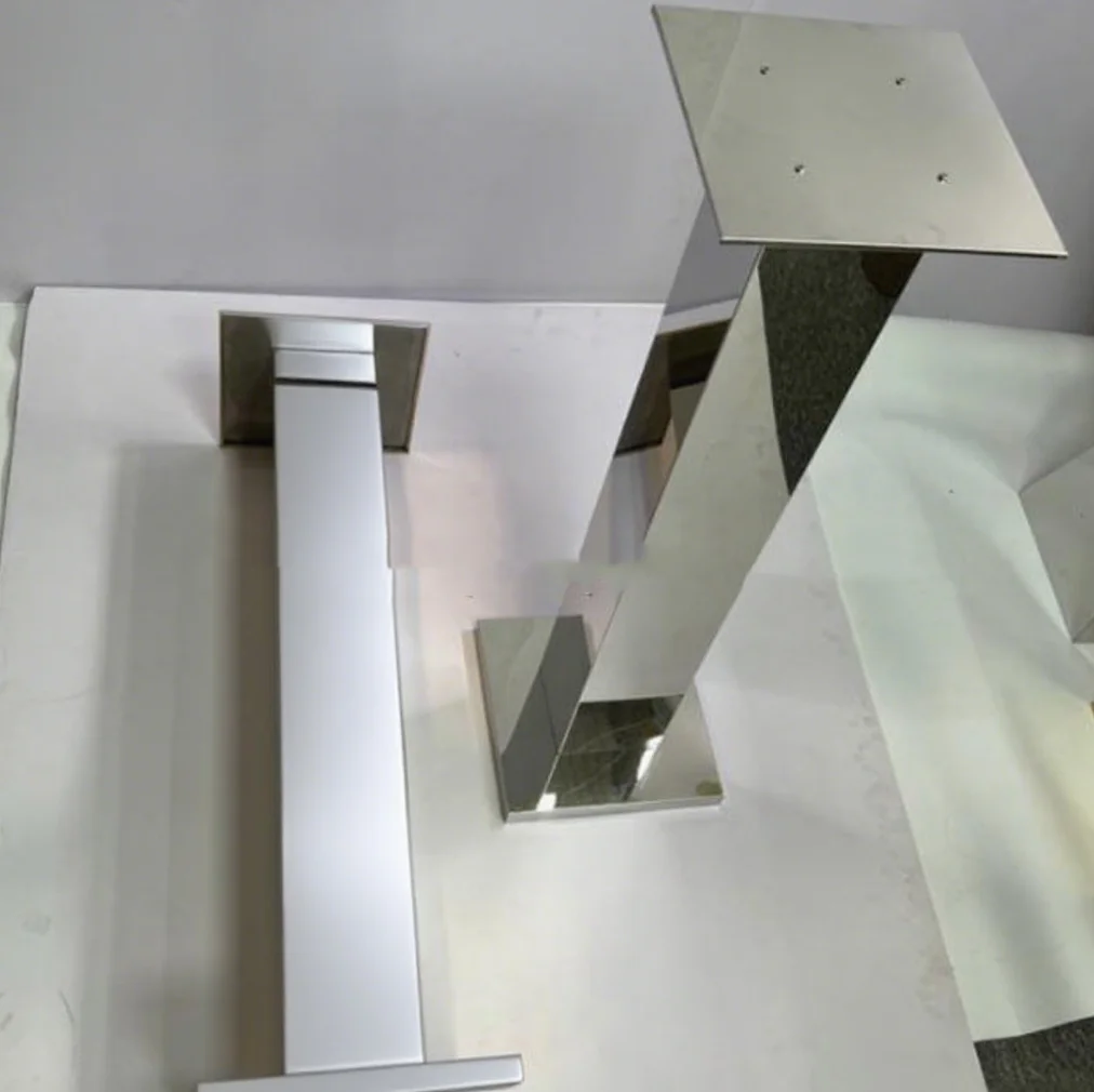 

3-10pcs)20-120cm) Tall no Crystal Candelabra Centerpieces Wedding Table Decorations metal Candle Holder Stand