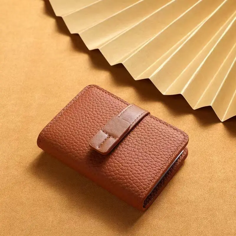 Kartenhalter aus genarbtem PU-Leder mit mehreren Fächern und sicherem Verschluss für den täglichen Gebrauch, Geschäftsreisen, schlanker Kartenorganizer – Detail 7