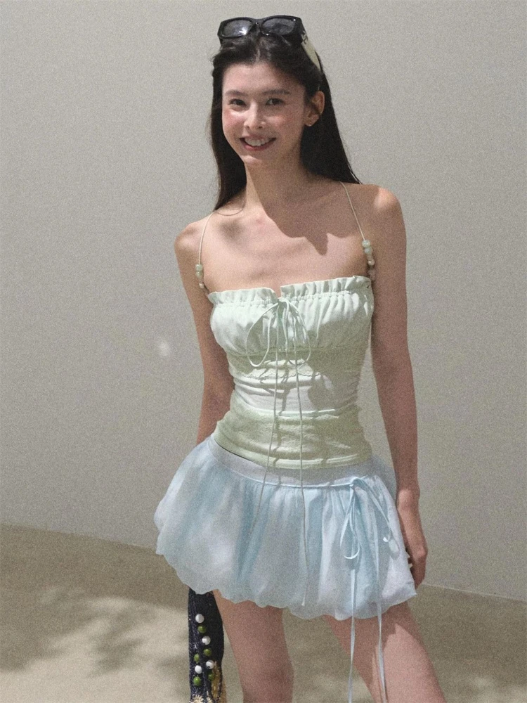 Ensemble 2 pièces pour femmes, Style doux français, hauts Design à bretelles Y2k + jupe décontractée taille haute, mode féminine Chic, tenues d'été 2025