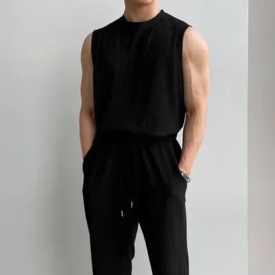 Ice Silk Men\'s Summer Ruffian Tracksuits Handsome Fashion Vest Sleeveless T-shirt And Pants Two Piece Set Men Elegant Suit