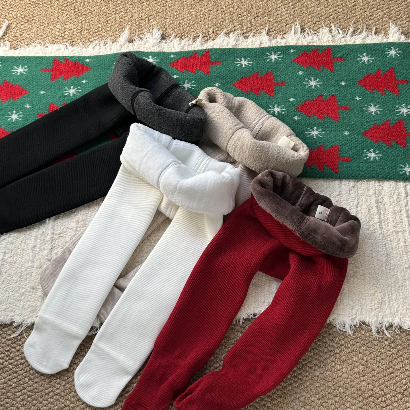 Girls Fleece Leggings One for Winter Kids Tight Pants Baby Suitable Thick Warm Integrated Fleece Pants