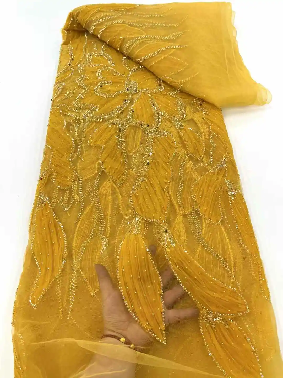 

Latest Nigerian Luxury Beaded Laces Fabric High Quality Embroidery Lace 2025 African Sequins Tulle Lace Fabric For Bride Dresses