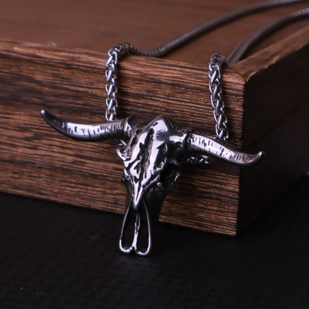 Vintage Stainless Steel Bull Head Skull Pendant Necklace Men Punk Biker Animal Skull Goat Necklace Gothic Jewelry Gift Wholesale