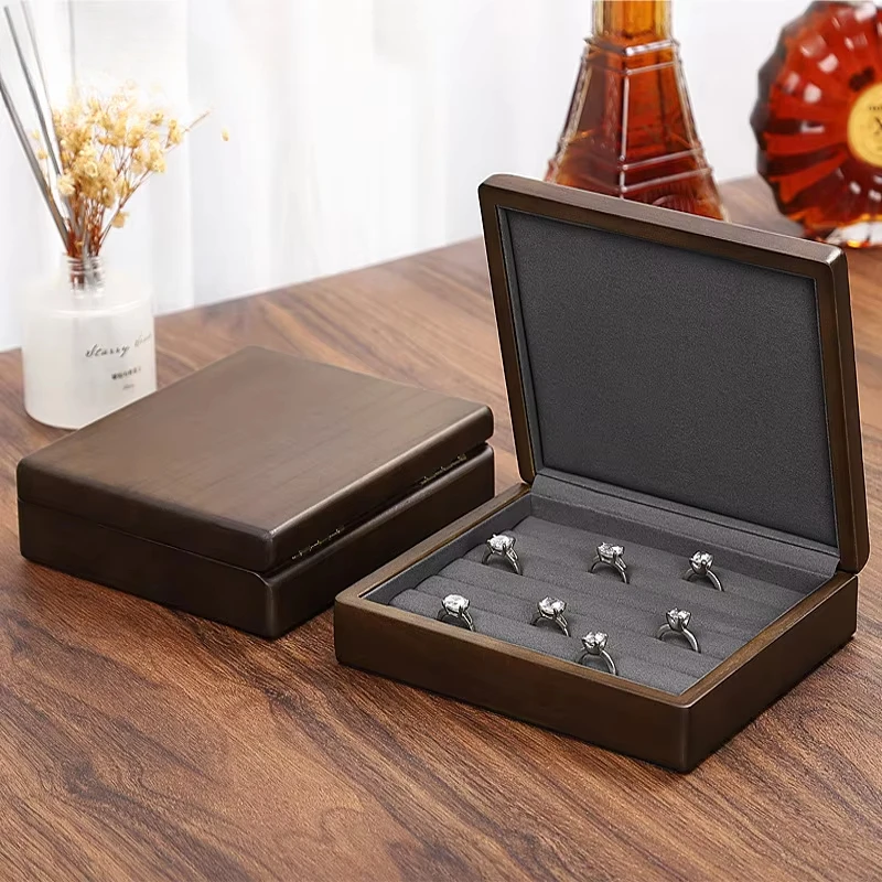 Solid wood jewelry packaging box Ring necklace pendant jewelry display box Play jade bracelet storage box