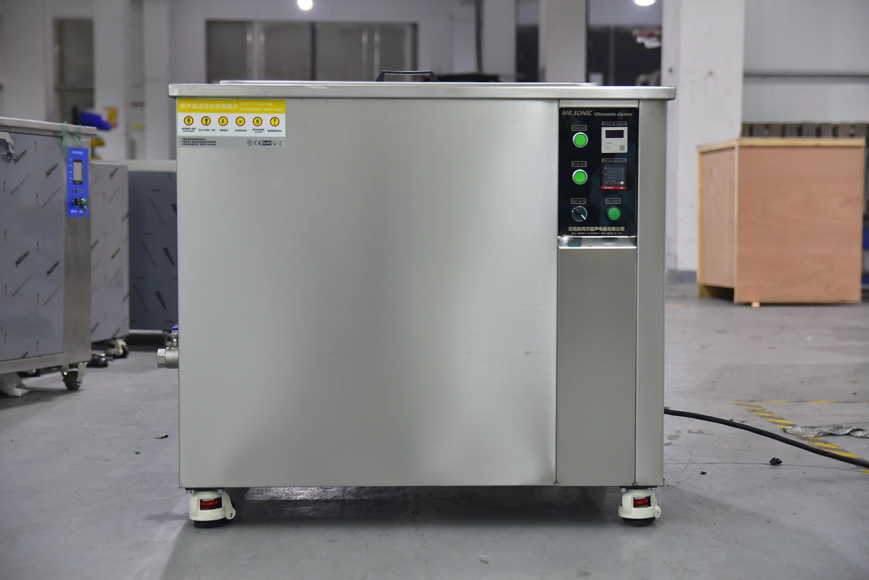 Industrial Ultrasonic Cleaner For Auto Parts DPF Engine Block Carbon Cleaning Machine With Oil Filter System 38L-5000L