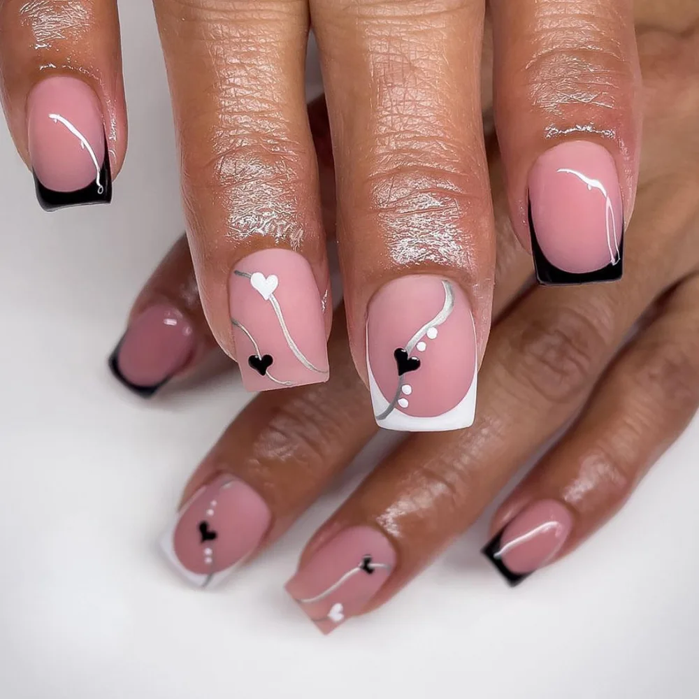 24 Uds. De uñas postizas blancas con punta francesa, uñas postizas de Ballet cortas, diamantes de imitación brillantes, uñas postizas con purpurina, arte de uñas de ataúd minimalista