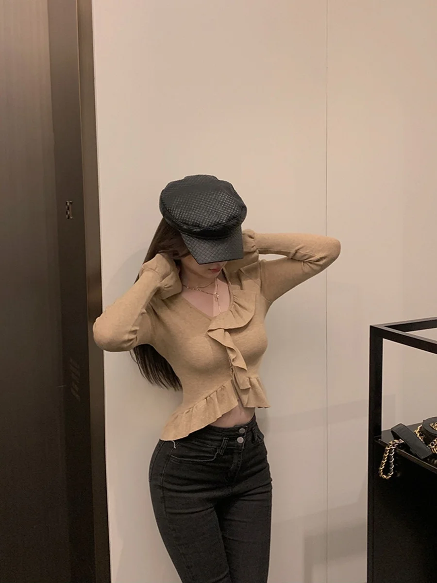 Sweet Style Long Sleeve Knitted Sweater Women's Autumn Winter plus Size Irregular Hem Bell Sleeve Base Layer Top view 5