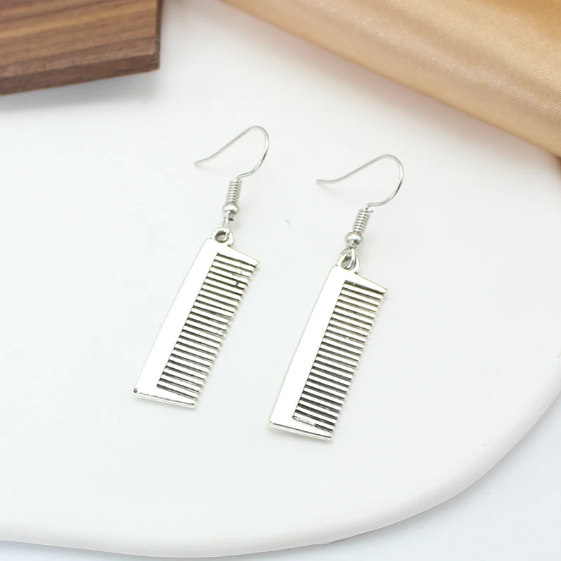 Hot Sale Vintage Personalized Hip-hop Hairdresser Tools Comb Drop Earring for Women Simple Retro Silver Color Gift Jewelry