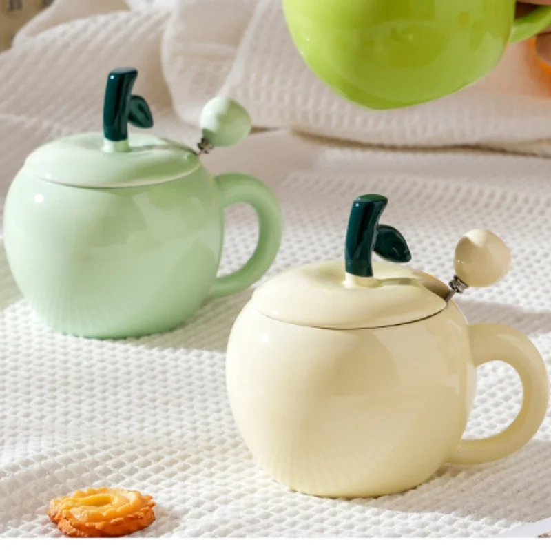 WHYOU Creative Ceramic Apple Mugs Home Breakfast Milk Coffee Mug Water Cups Personality Decoration Funny Gift Mugs Holiday