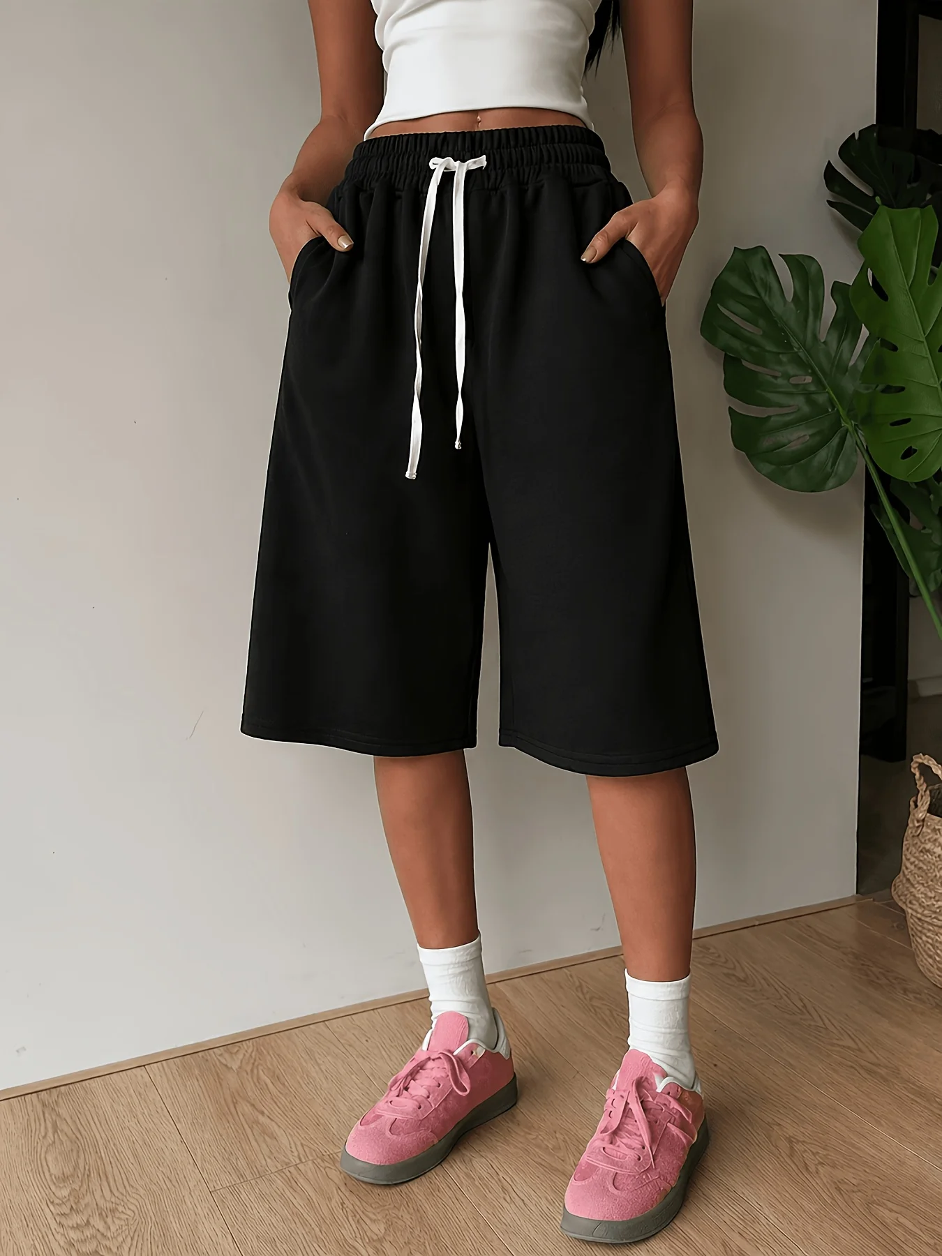 Casual Outdoor Sports Shorts for Girls Featuring Drawstring and Loose Fit in Solid Colors for Spring and Summer for Outdoor