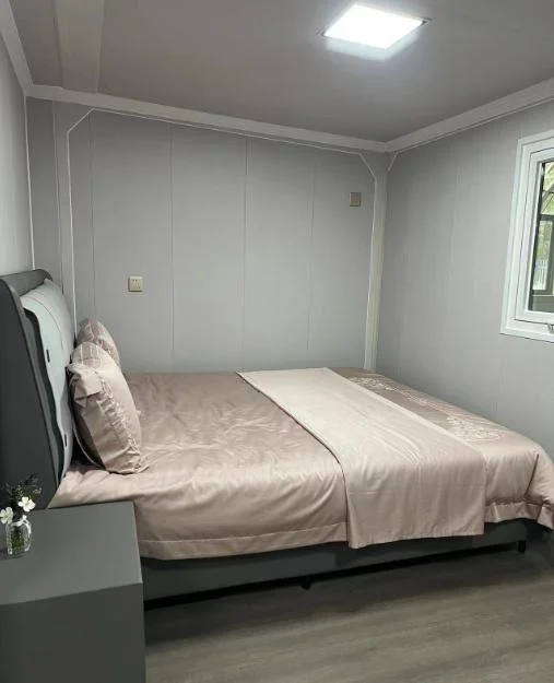 บ้านพับที่ทันสมัยขยายได้พับและพกพาได้ 20ft บ้านคอนเทนเนอร์แผงแซนวิชสําเร็จรูป