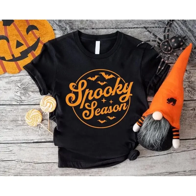 Spooky Season T Shirt Scary Halloween BaT Fall Vibes Funny Haloloween Party Outfit