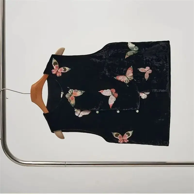 

Новые женские жилеты, новая верхняя одежда, стильный черный бархатный жилет с вышивкой бабочки, женский осенний темпераментный жилет с высоким смыслом, пальто