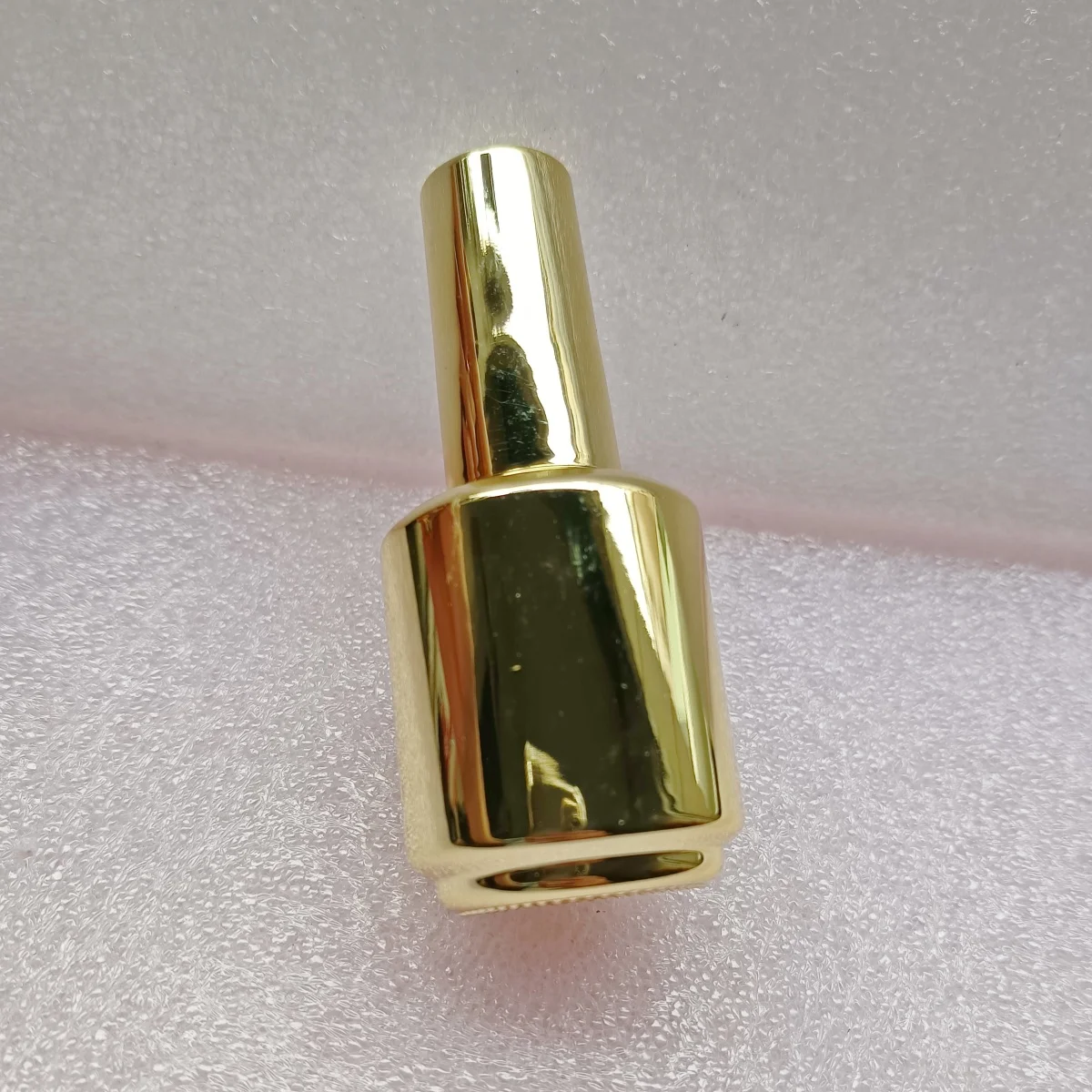 5 pieces 15ML Shinny Golden bottles Empty Glass bottle with brush lid for Nail Gel polish Nail art Nail Salon
