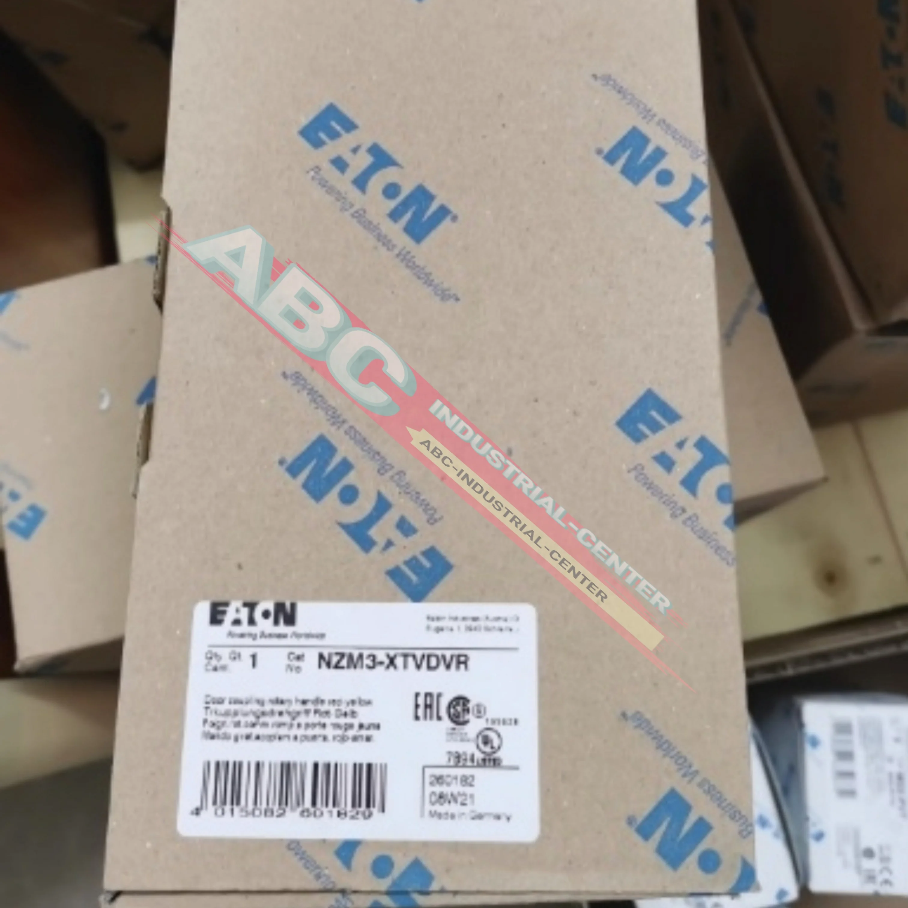 새로운 NZM3-XTVDVR 오리지널 회로 차단기