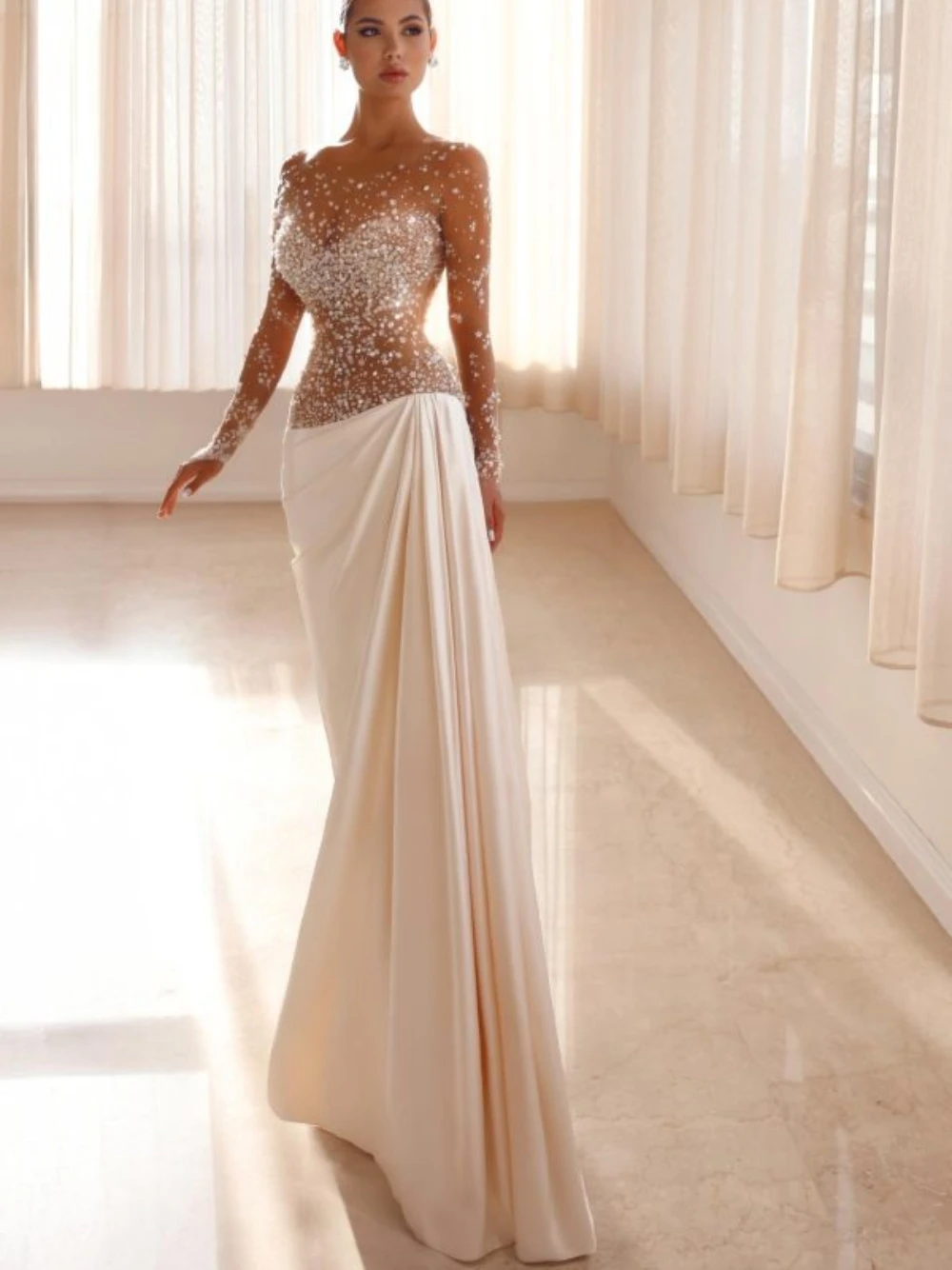 Suknia ślubna z iluzorycznym dekoltem, zdobiona koralikami, modna, zwiewna satyna, krój syreny, szyta na miarę, piękna suknia na przyjęcie weselne, odzież damska.