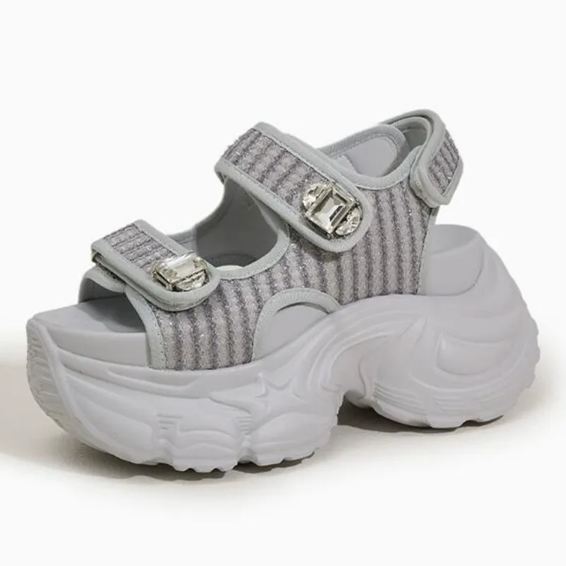 

Женские сандалии на толстом каблуке 2026: летние дышащие шлепанцы на липучке, кожаные пляжные сандалии с блестящими стразами, повседневная обувь