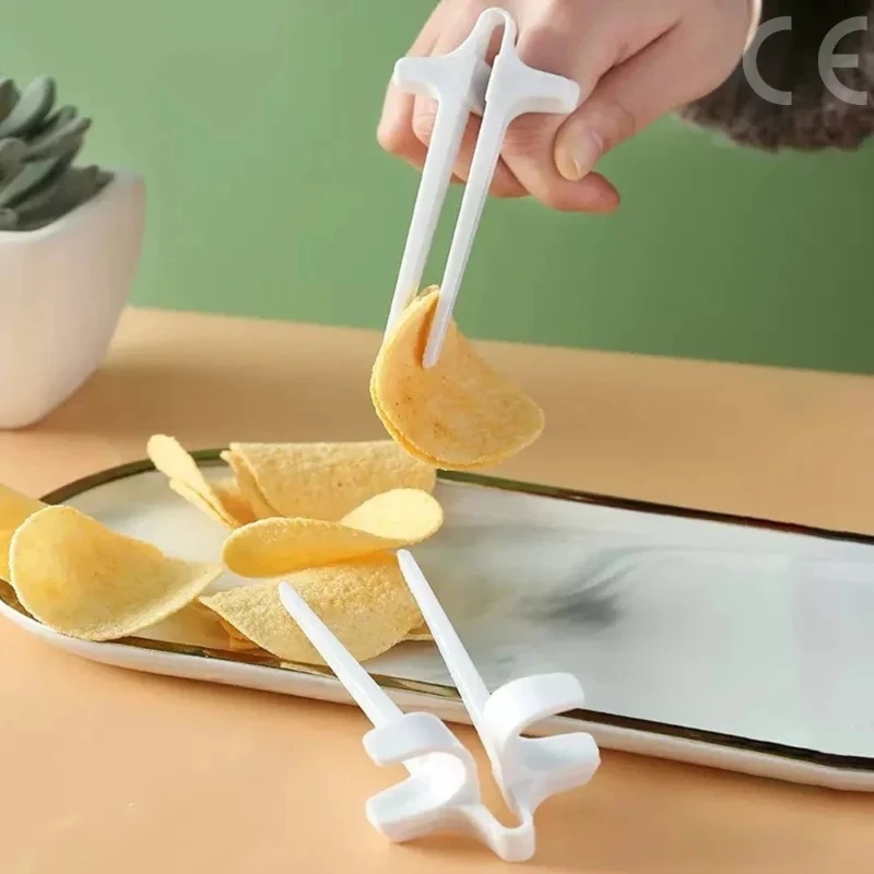 1PC Lazy Fingers Chopsticks - Hands-Free Snack and Game Clip-On Food Holder for Video Streaming No Dirty Hands Required