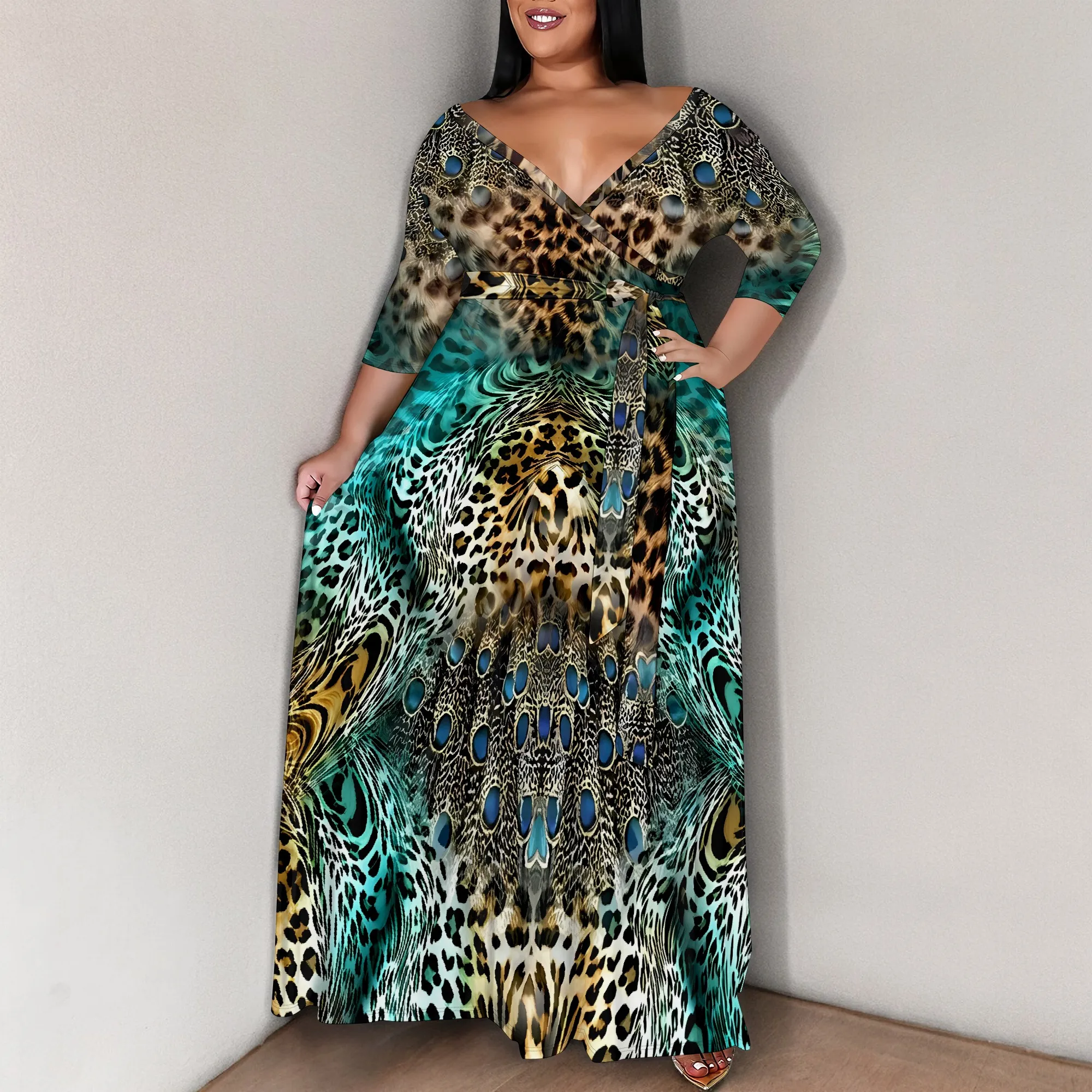 Nupusa プラスサイズ ヒョウ フェザー プリント ラップ マキシ ドレス 女性用 V ネック 3/4 スリーブ タイ ウエスト エレガントな秋の服装
