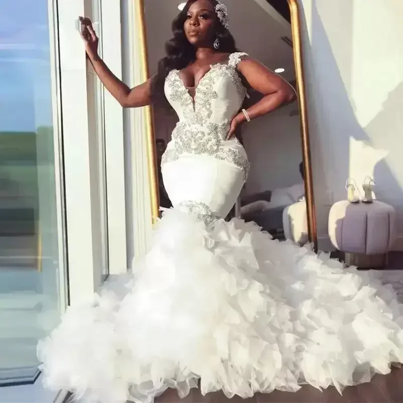 Personalizado branco sereia vestido de noiva vestidos de casamento sheer neck renda applique ilusão botão volta casamento 2025
