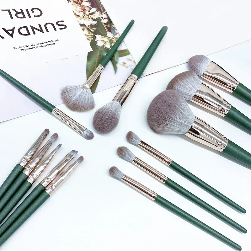 Luxe 14-delige make-upborstelset - Groene professionele penselen voor volledige gezichts- en oogdetails - Ideaal cadeau, contouren en blenden