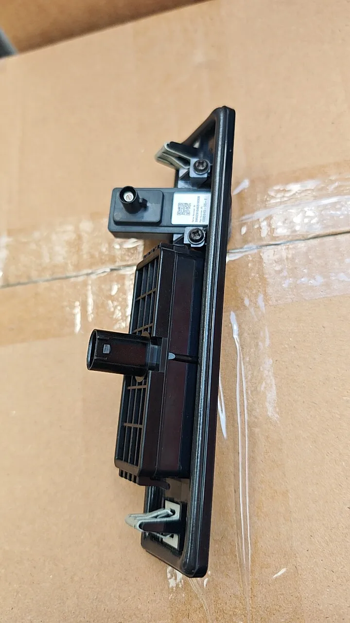 Original 1095949-00-E Auto Spare Parts Tailgate Switch Reverse Camera for Tesla Model 3/Y