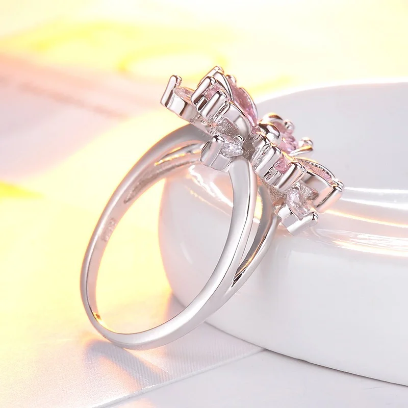 New Elegant Fashion Sakura Princess Engagement Rings Bridal Jewelry Romantic Sakura Zircon Ladies Rings Party Gifts Pink Rings