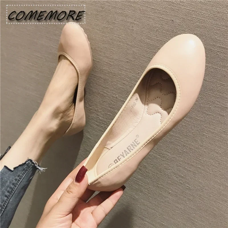 Women Ballet Flat Shoes Round Toe Silver Gold Slip on Loafers Lazy Casual Shoes Plus Large Size Waterproof Comfortable Luxury PU