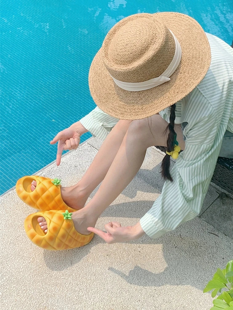 Sandal nanas pasangan pria dan wanita, sandal pasangan lucu dan menyenangkan pantai musim panas sol tebal Anti Slip