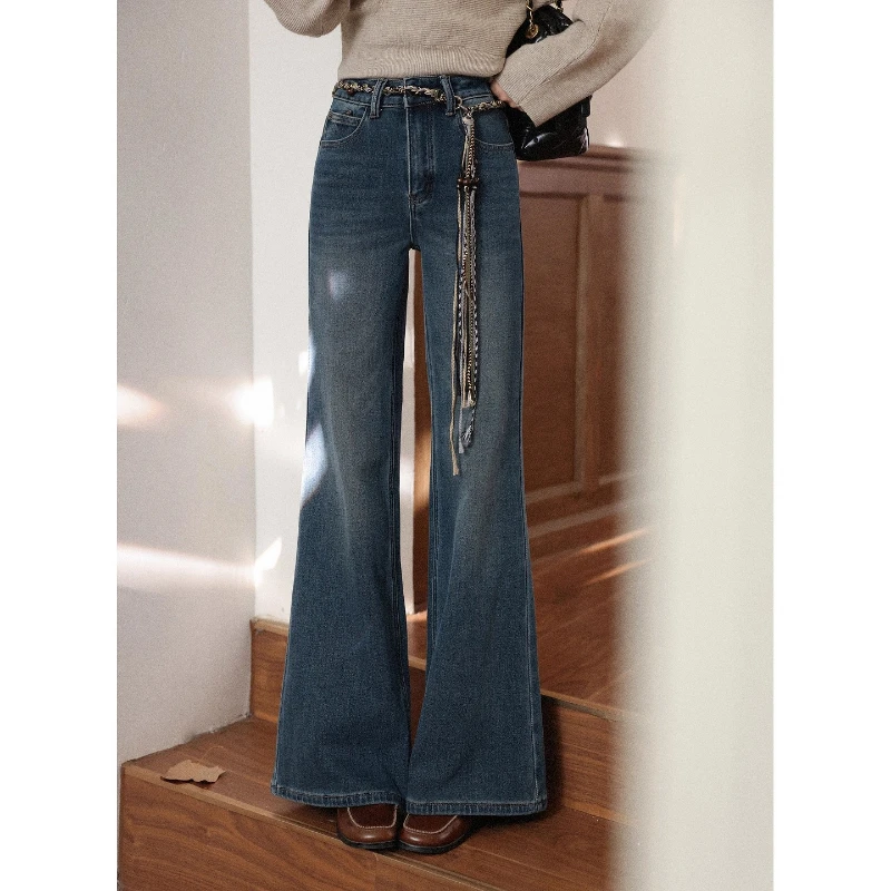 

ALXNAN Flare Jeans Blue Autumn Winter High-waisted Loose-fit Button Pockets Fleece Jeans Elegant Commuter Woman's Bottoms L58851