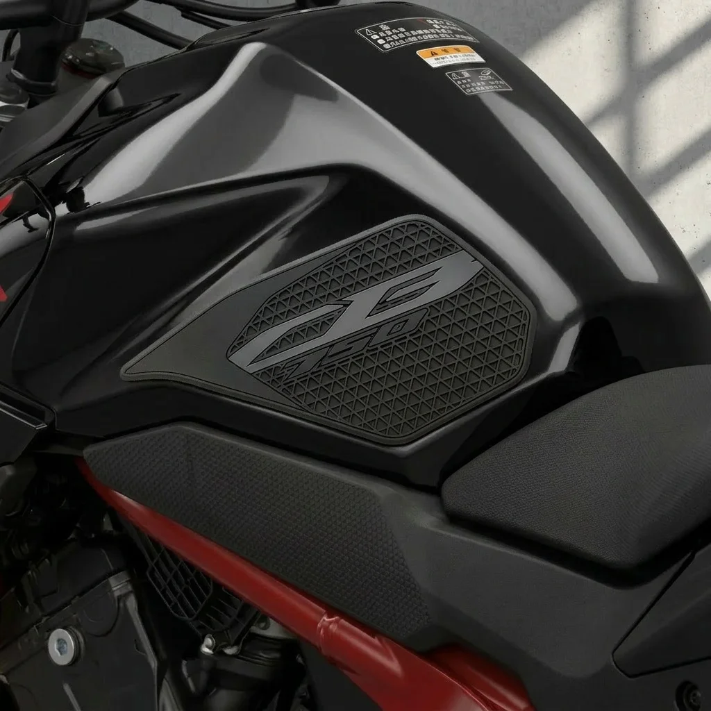 

For HONDA CB750 Hornet 2023-2026 Motorcycle Rubber Non-slip Grips Side Tank Pad